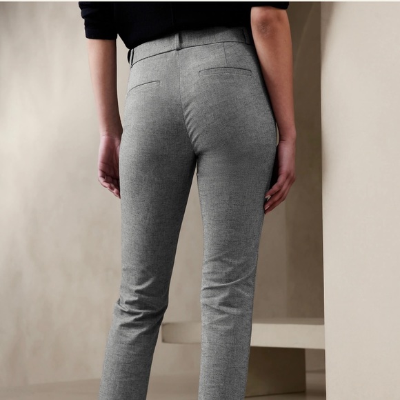 NEW Banana Republic Sloan Suit Pant (Grey; Size 2). - Picture 4 of 12